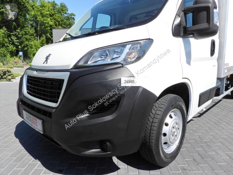 Nyttofordon Peugeot BOXER KONTENER WINDA 8...