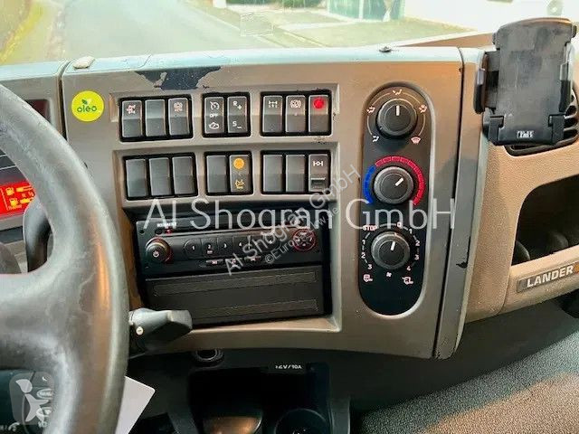 Kamion Renault Lander 430 6x2/Hiab 144 B-3 Mit...