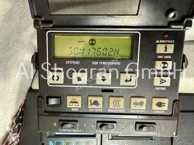 Kamion Mercedes 2124/Carrier Supra...