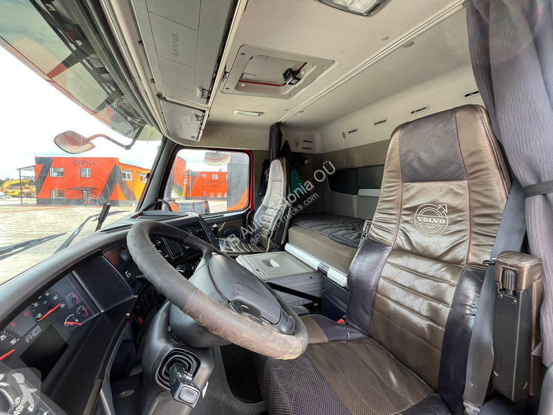Camion Volvo 750 6x4 RETARDER / FULL STEEL /...