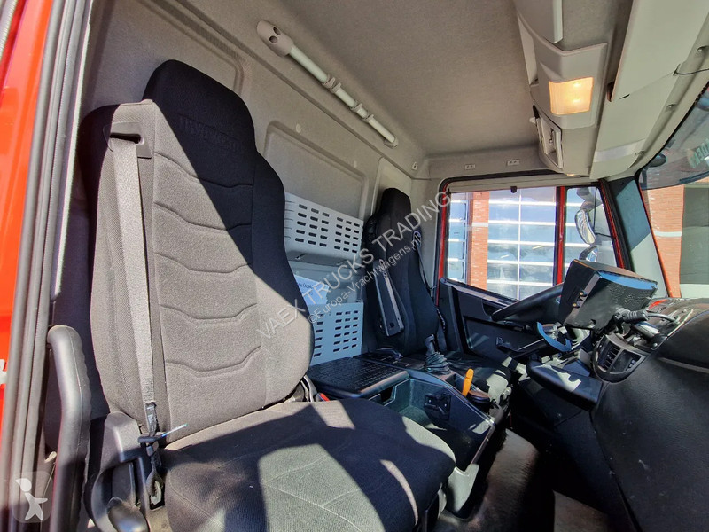 Camion Iveco EuroCargo 120 210 - Isotherm box -...