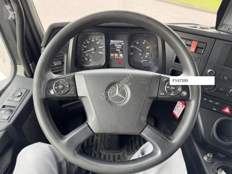 Kamion Mercedes XS 144
