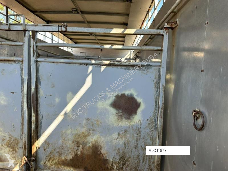 Camion Scania P310 4x2 LIVESTOCK / VEEWAGEN /...