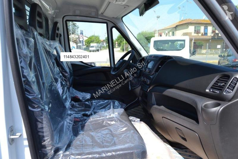 Autoutilitară Iveco P.CONSEGNA 35S14 2.3 HPT PM...