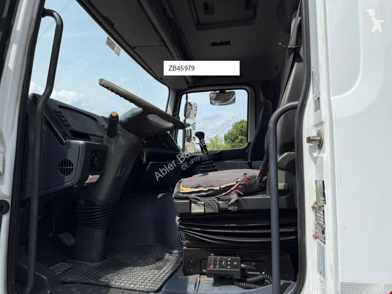 Camion Mercedes 200C