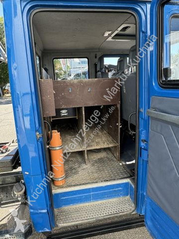 Camión Mercedes 815d Doka 3-S-Kipper 2x AHK...