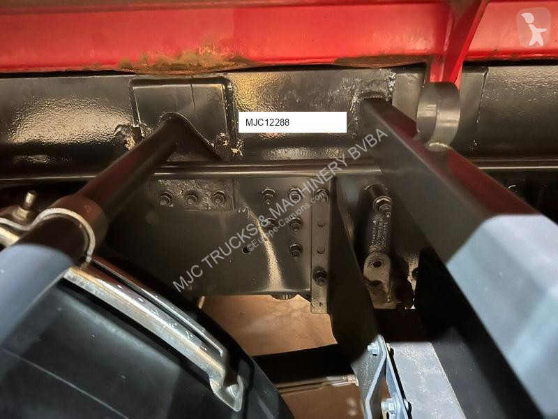Kamion Volvo FM12-420 8x4 ATM TIPPER - MANUAL -...