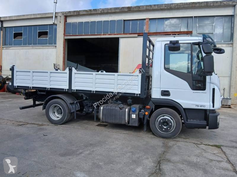 شاحنة Iveco
