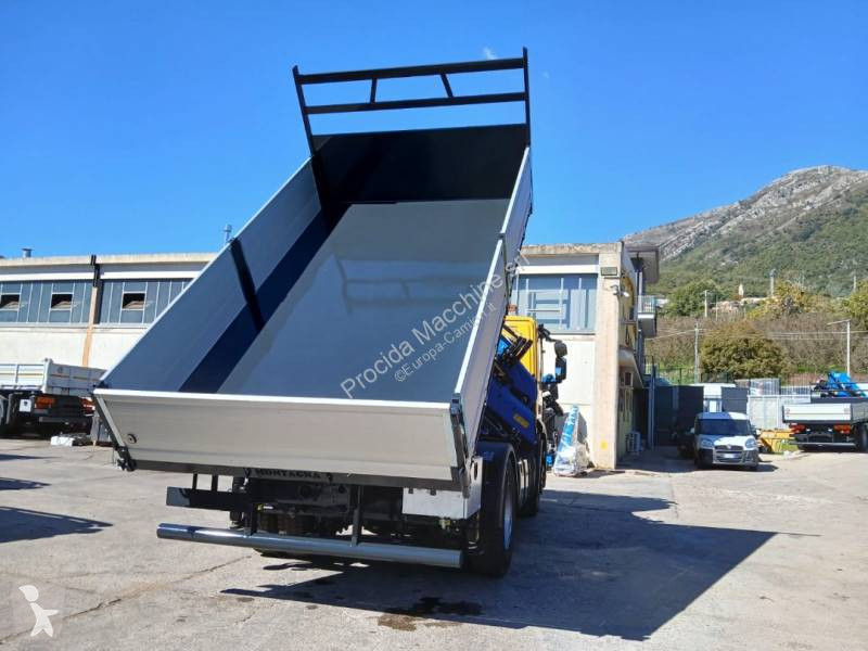 شاحنة Iveco