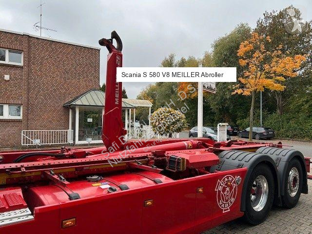 شاحنة Scania S580