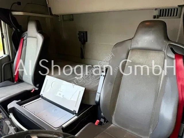 شاحنة مقطورة Renault T480...