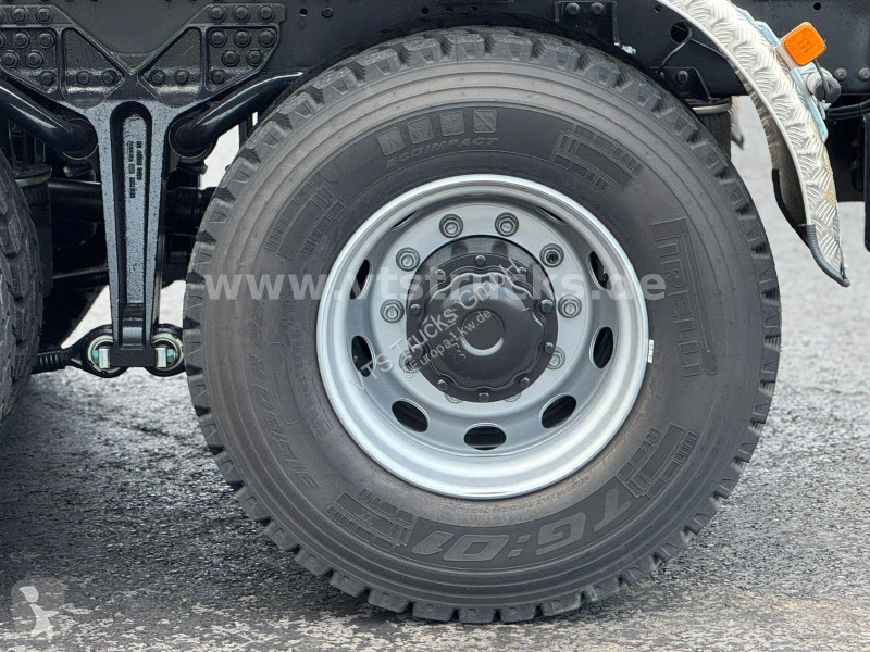 Camion MAN 33.480 6x6 BL HYVA 26-55-S AK *NEU*