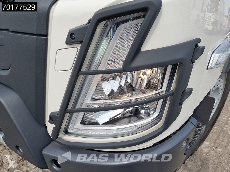 شاحنة Volvo 520 10X4 NEW 30m3 Mining tipper...