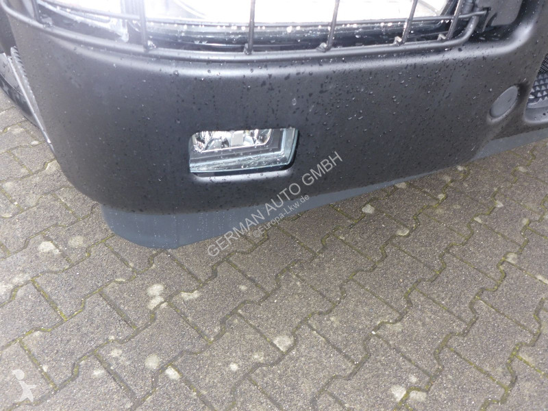 شاحنة Iveco 180E32K Radstand.4.185mm 2-Stück MY 25