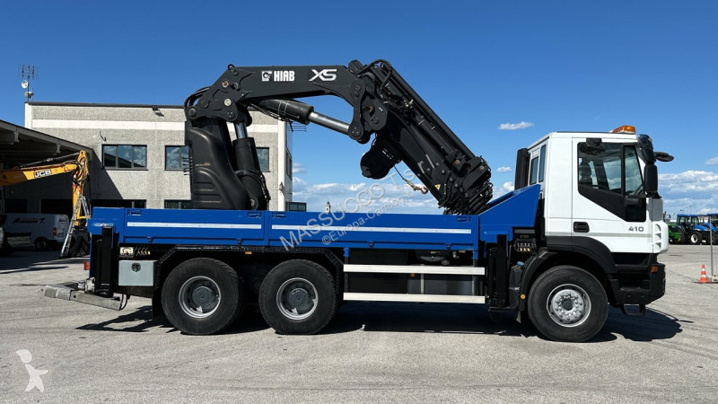 Vrachtwagen Iveco 410