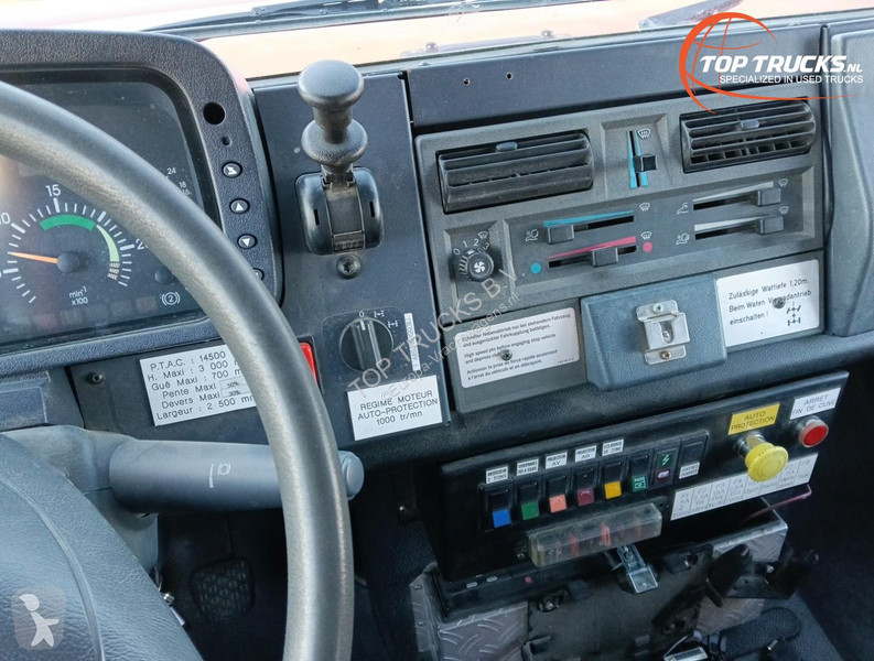Camión Unimog U 5000 Mercedes Benz -4x4 - (type...