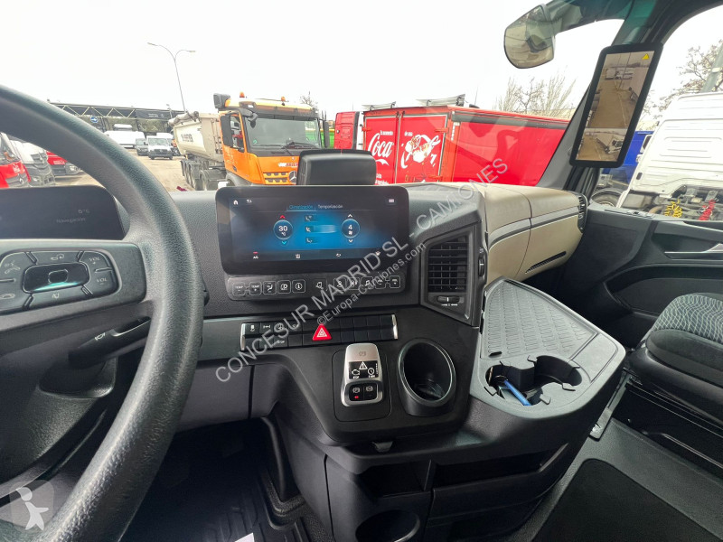 شاحنة Mercedes  2553 L BDF