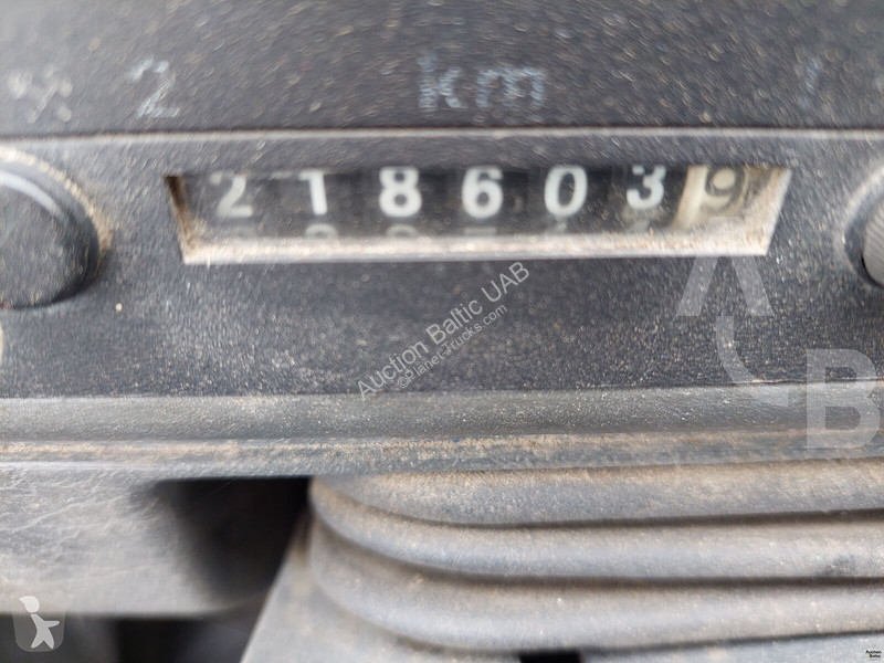 Lastbil Iveco 180E18