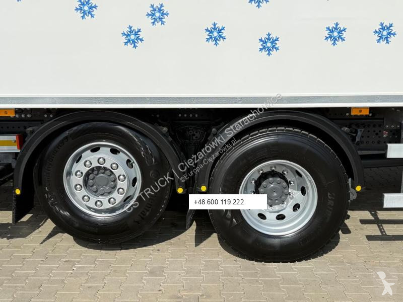 شاحنة Mercedes 2530