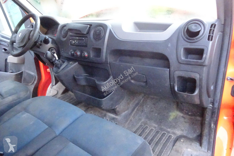 عربة نفعية Renault MASTER 2,3 dCi 125 L2H2