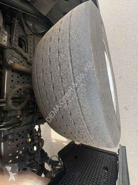 شاحنة Mercedes...