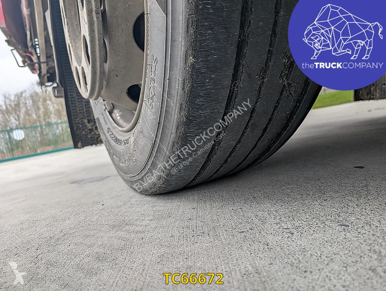 شاحنة Mercedes 2548