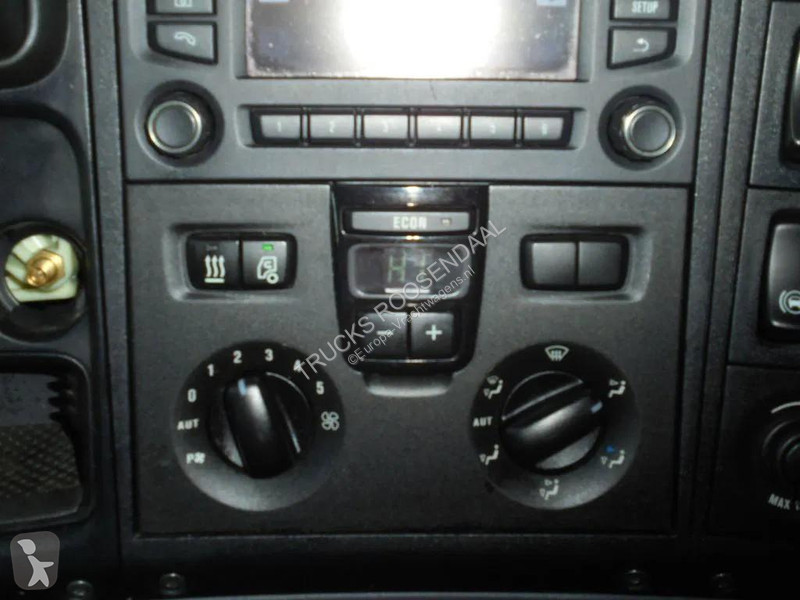شاحنة Scania G 340 + Euro 6 + NG + Manual+BDF