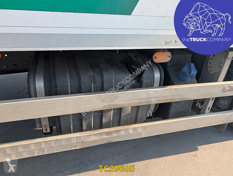 شاحنة Iveco EuroCargo 120 E22