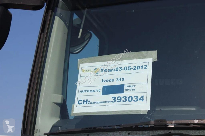 شاحنة Iveco 310 + 6X2 EURO 5 + CARRIER + LIFT