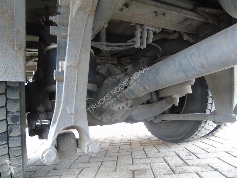شاحنة DAF 65220 + LIFT
