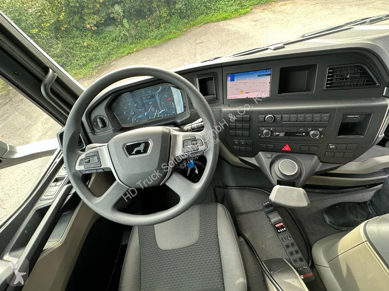 شاحنة MAN 33.440 MAN  33.440 6x4 Kran HIAB 138-3