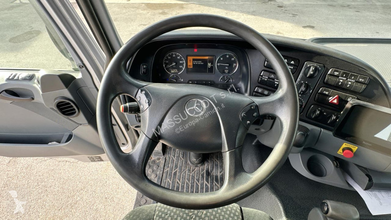 شاحنة Mercedes ACTROS 1841 4X4