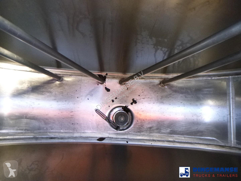 شاحنة Renault 270 dxi 4x2 fuel tank 13.3 m3 / 4...