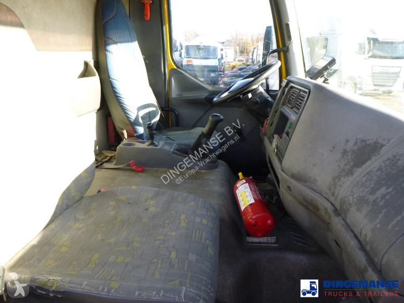 شاحنة Renault 180 dci 4x2 fuel tank 5.1 m3 / 1...