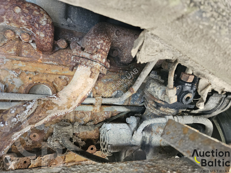 Kamión Volkswagen VW-MAN 8.136
