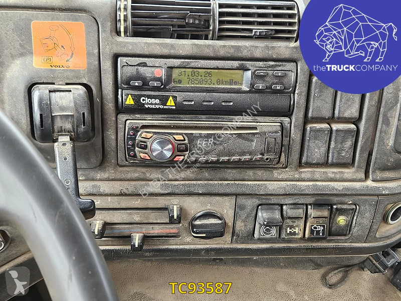 شاحنة Volvo 340