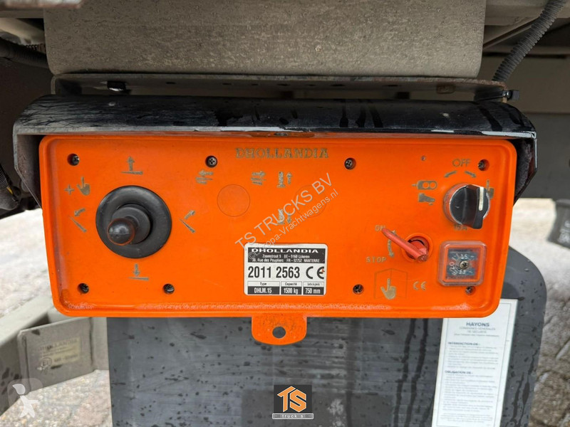 شاحنة DAF FA  230 12 TON -...