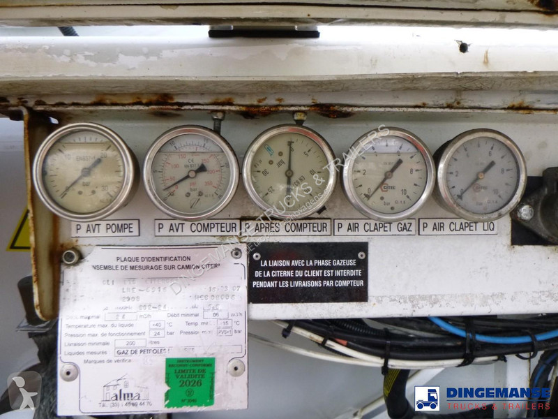 شاحنة Renault 280 dxi 4x2 gas tank 19 m3