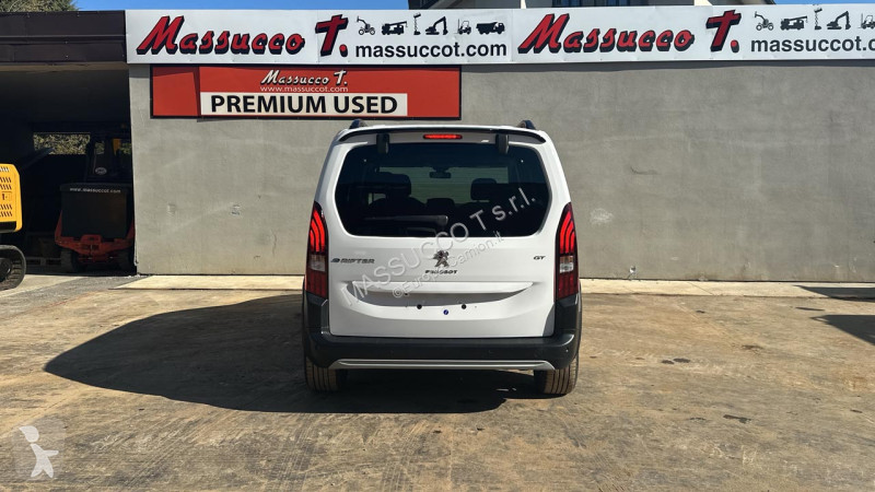 شاحنة Peugeot E-RIFTER GT