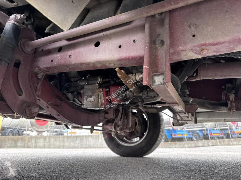 Iveco  40C17 semi-trailer truck