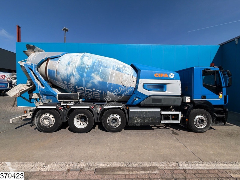 شاحنة Iveco 300 CNG 8x2, EURO 6, CIFA 9m3, CNG,...