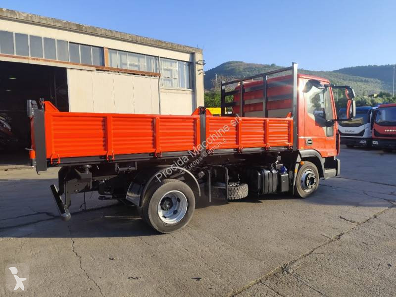 شاحنة Iveco