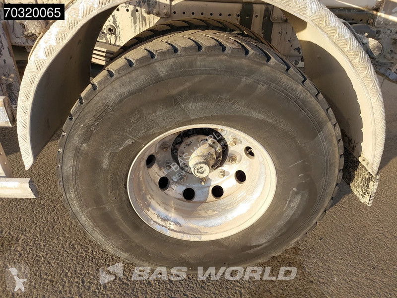 Beton Scania P360 4X2 5m3 iebherr mixer Steel...