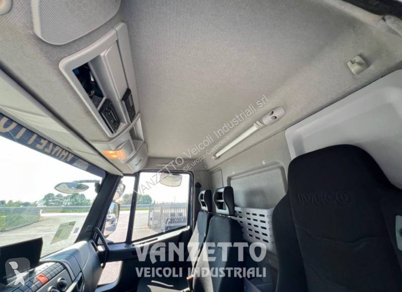 شاحنة Iveco