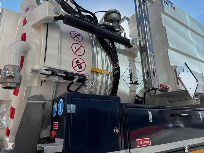 شاحنة Iveco