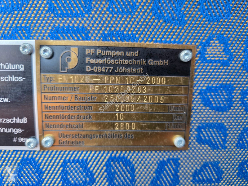 شاحنة MAN Feuerwehr Schaum 2.500 Liter SLF 25/25