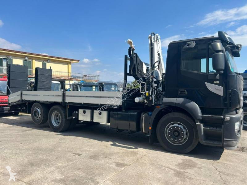 شاحنة Iveco