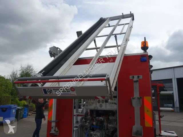 Ciężarówka MAN L79 14-250 man bomberos truck