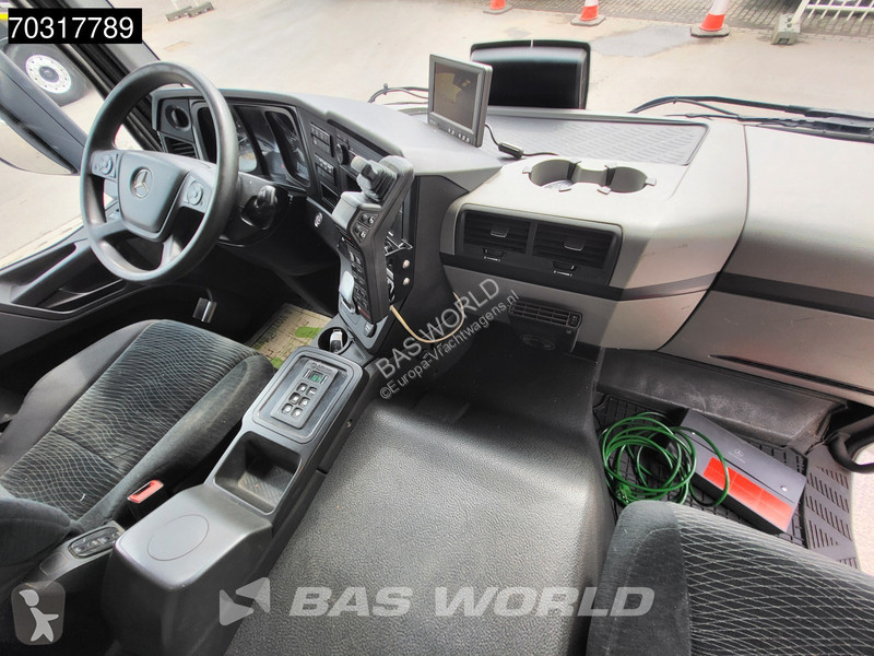 شاحنة Mercedes 2530 NGT 6X2 CNG Engine! HIAB...
