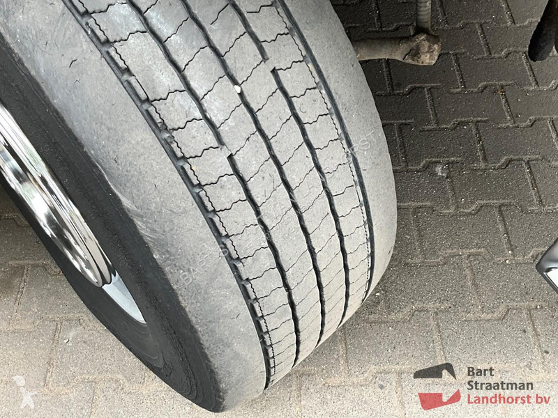 Lastbil Volvo 380 6X2 met Palfinger 15t...
